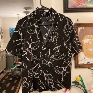 SHEIN Black Short Sleeve Button-Up Blouse with White Floral Sketch